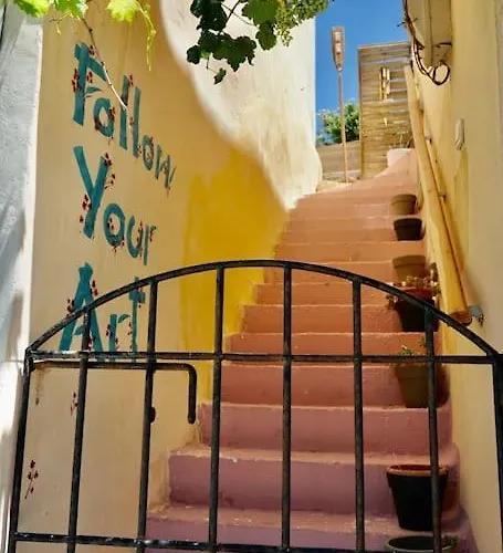 Apartment Follow Your Art Kýthira