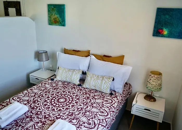 Follow Your Art Apartment Kýthira