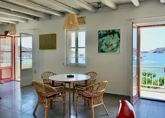 Follow Your Art Apartment