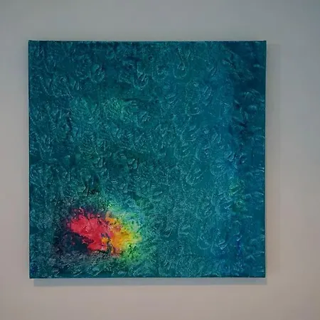 Follow Your Art アパート